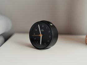 black and white analog desk clock